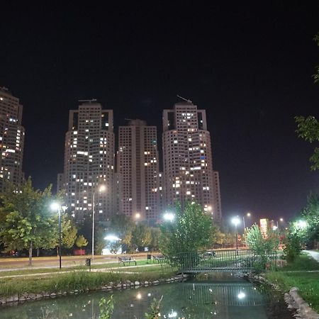 Skopje Sky City 19Th Floor Twin & 12Th Floor & 25Th & 33 Floor Apartments & With Pool & Spa & Gym & Parking Included In Price Exterior foto