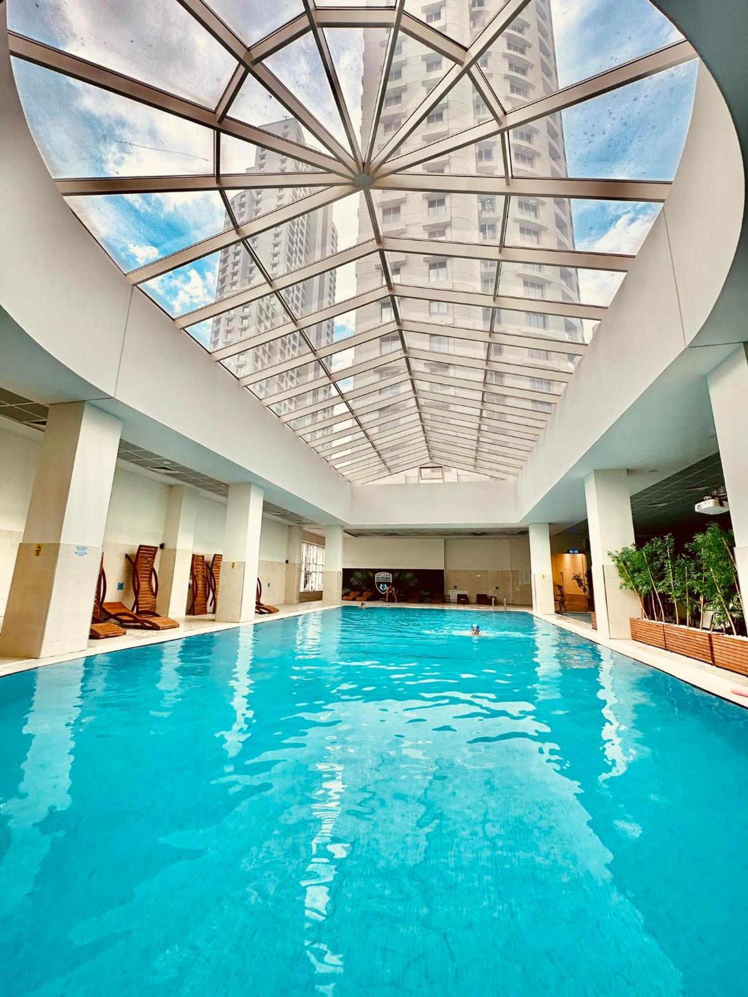 Skopje Sky City 19Th Floor Twin & 12Th Floor & 25Th & 33 Floor Apartments & With Pool & Spa & Gym & Parking Included In Price Exterior foto