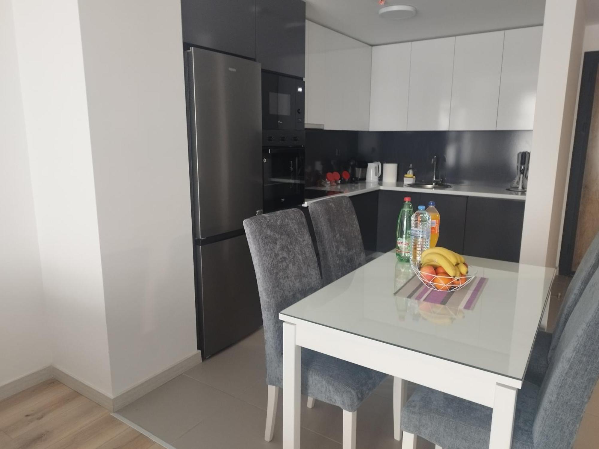 Skopje Sky City 19Th Floor Twin & 12Th Floor & 25Th & 33 Floor Apartments & With Pool & Spa & Gym & Parking Included In Price Exterior foto