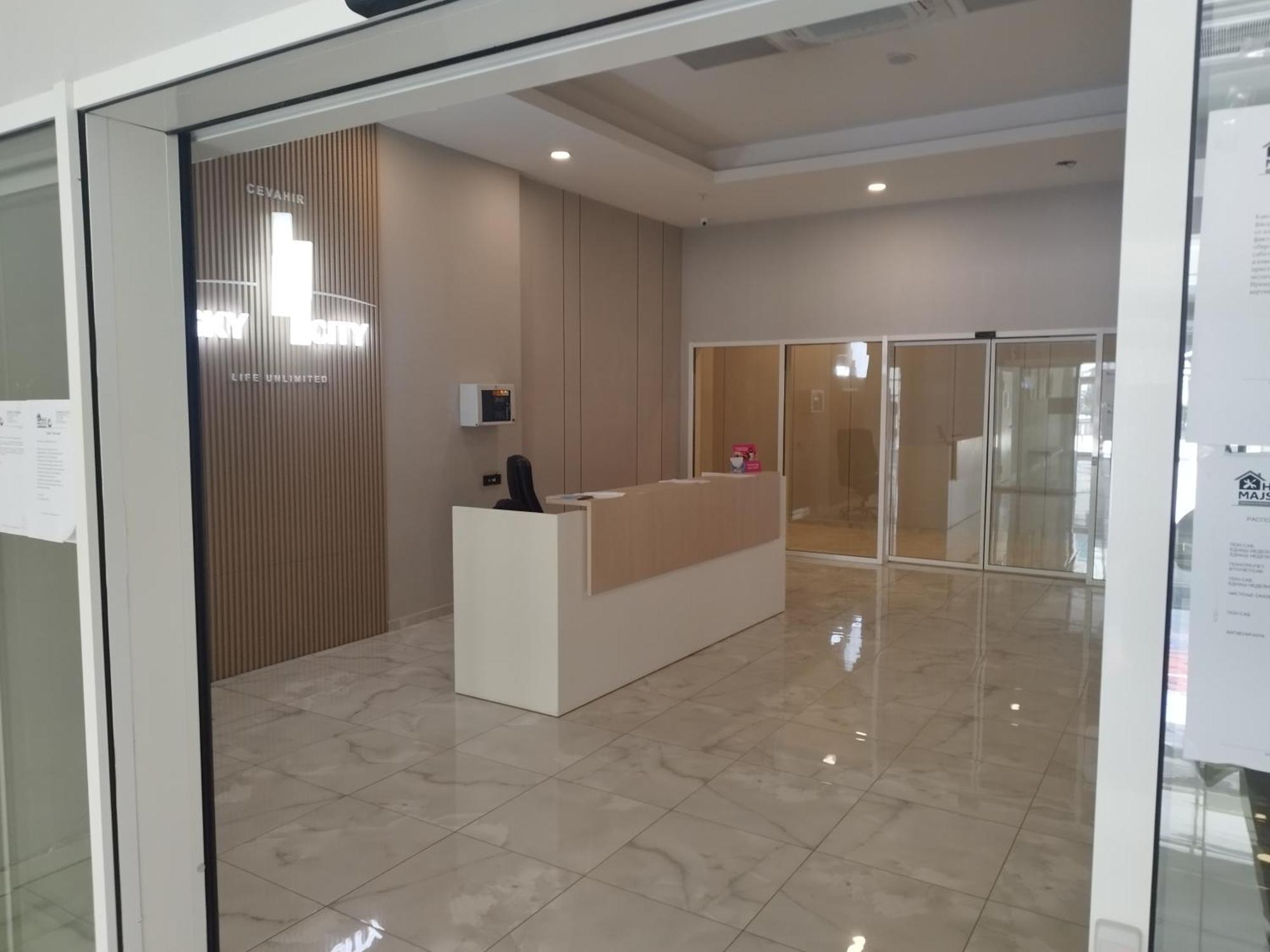 Skopje Sky City 19Th Floor Twin & 12Th Floor & 25Th & 33 Floor Apartments & With Pool & Spa & Gym & Parking Included In Price Exterior foto