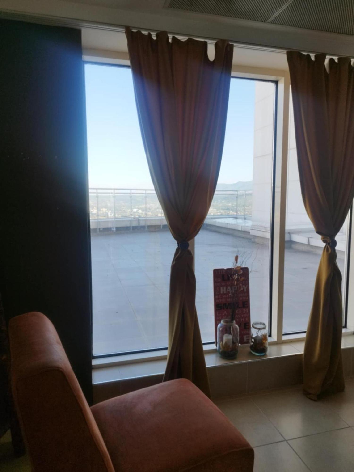 Skopje Sky City 19Th Floor Twin & 12Th Floor & 25Th & 33 Floor Apartments & With Pool & Spa & Gym & Parking Included In Price Exterior foto